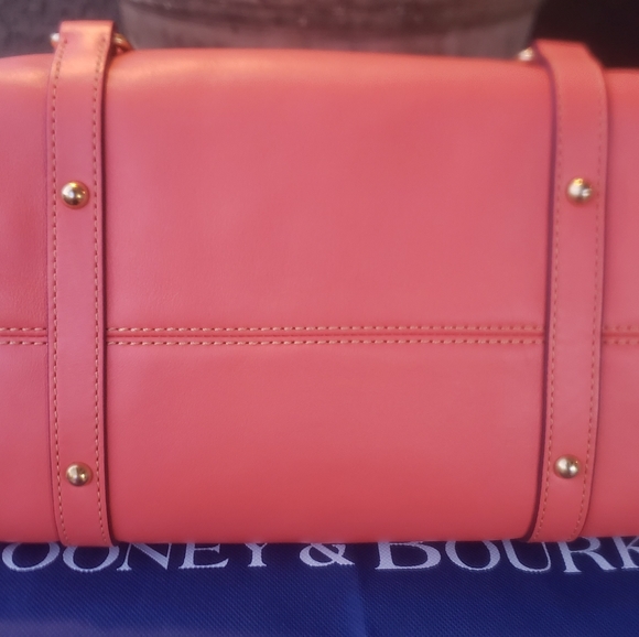 Sold - Picture 5 of 11